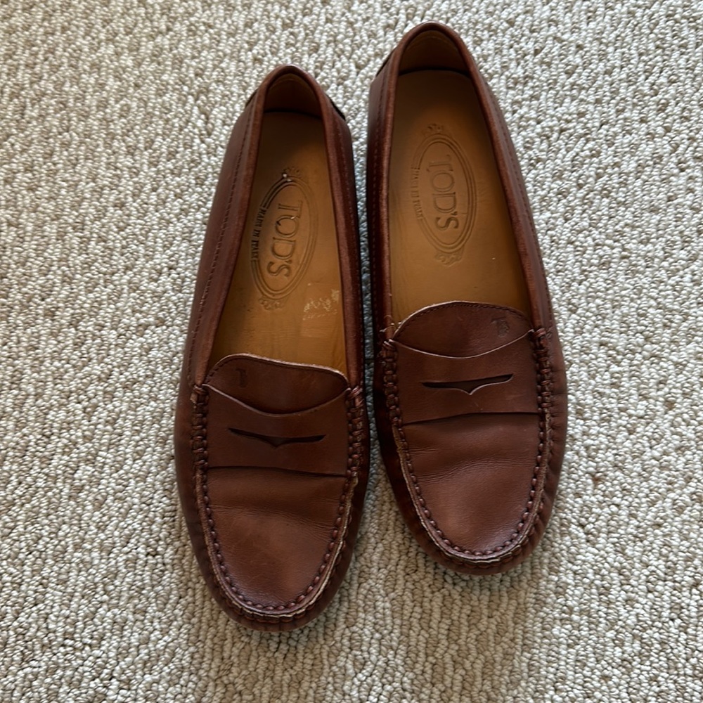 Tod’s driving loafers 6 1/2